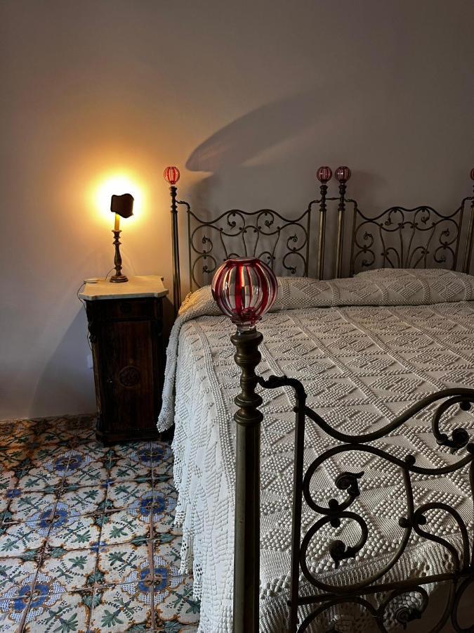 Palazzo Triolo - Dimora Di Charme Bed & Breakfast Corleone Exterior photo