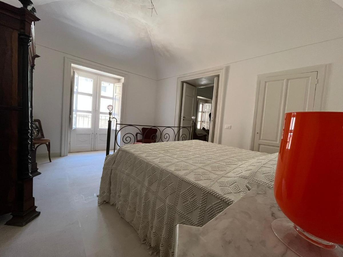 Palazzo Triolo - Dimora Di Charme Bed & Breakfast Corleone Exterior photo